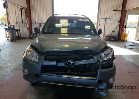 2011 Toyota Rav4 Limited z USA, uszkodzony, nr VIN 2T3DK4DV1BW042622